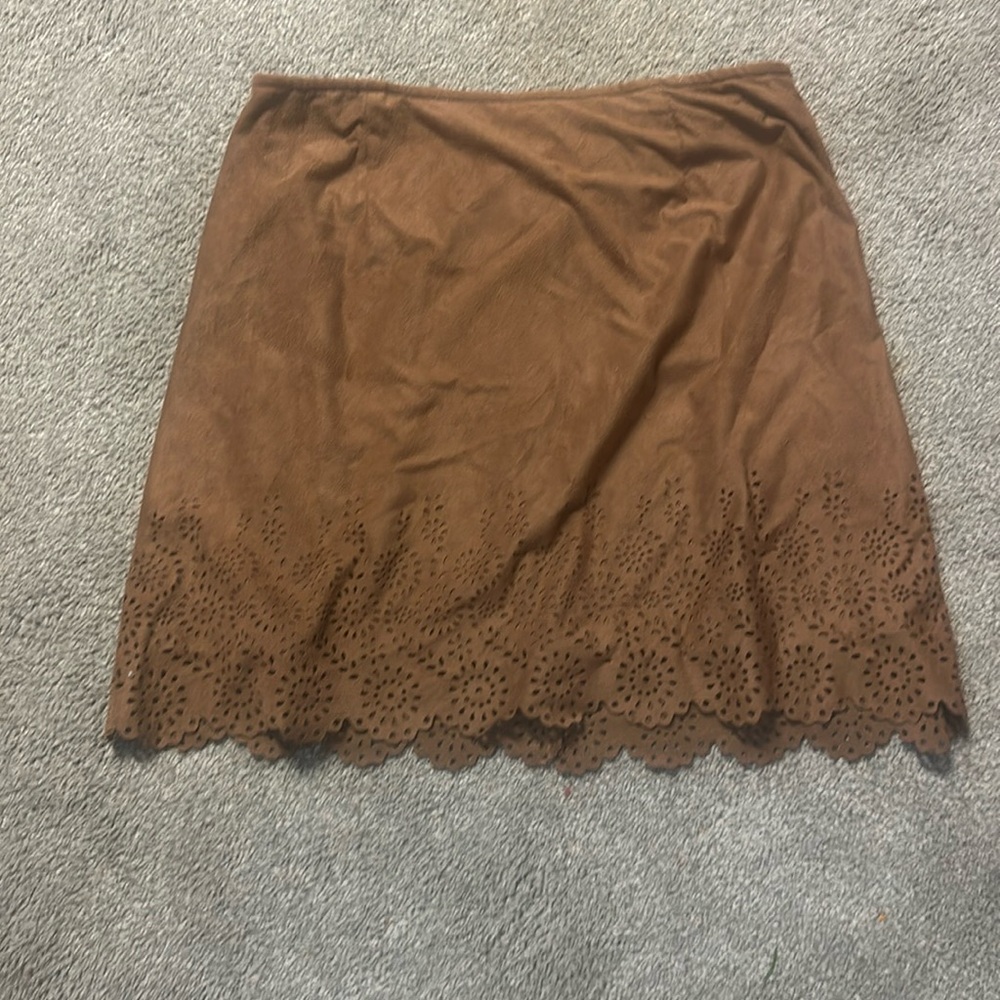Amywear short faux suede skirt girls 14